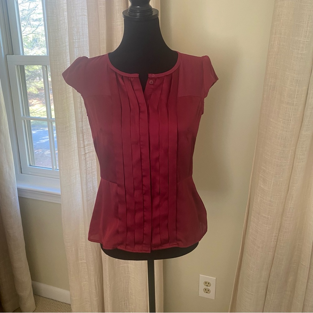 Worthington Multi-Media Raspberry Red Pleated Blo… - image 6